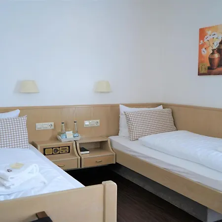 Hotel Garni Alte Post 3*
